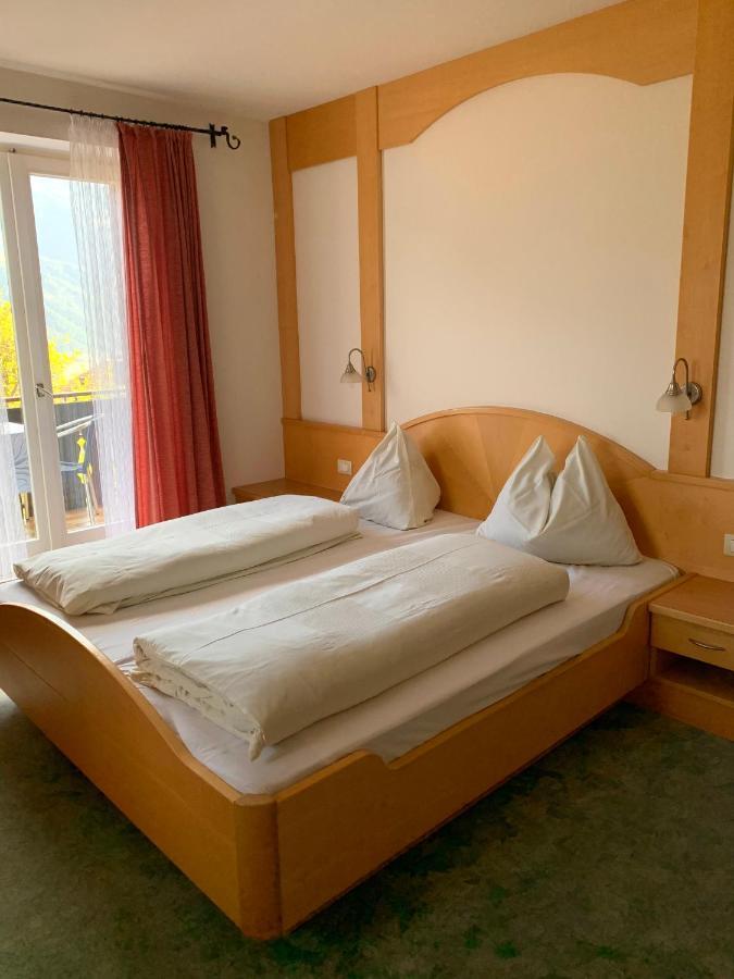 파르치네스 Garni Rika B&B 외부 사진